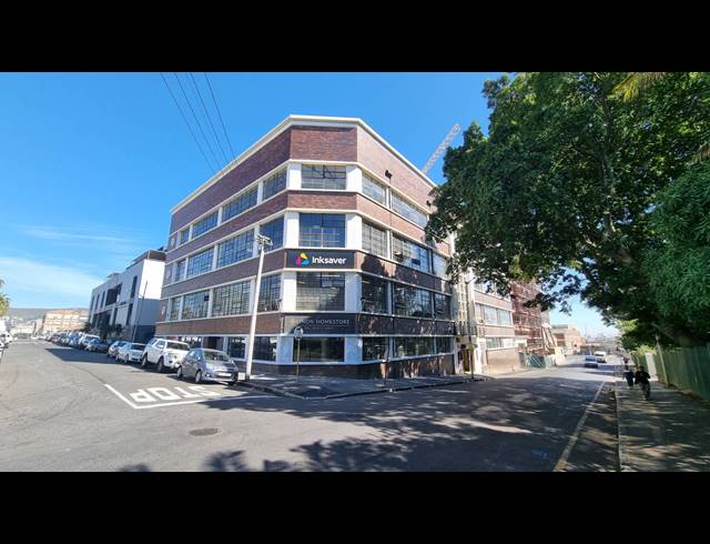 450M² BUSINESS TO LET IN WOODSTOCK